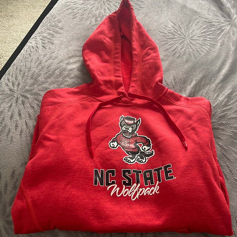 Woman’s Medium NC State Hoodie